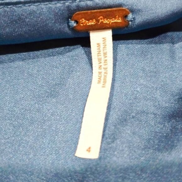 Free People ✦ My Lacey Velvet Midi Skirt ✦ Blue Asymmetrical Lace Hem Side Zip - Picture 14 of 16